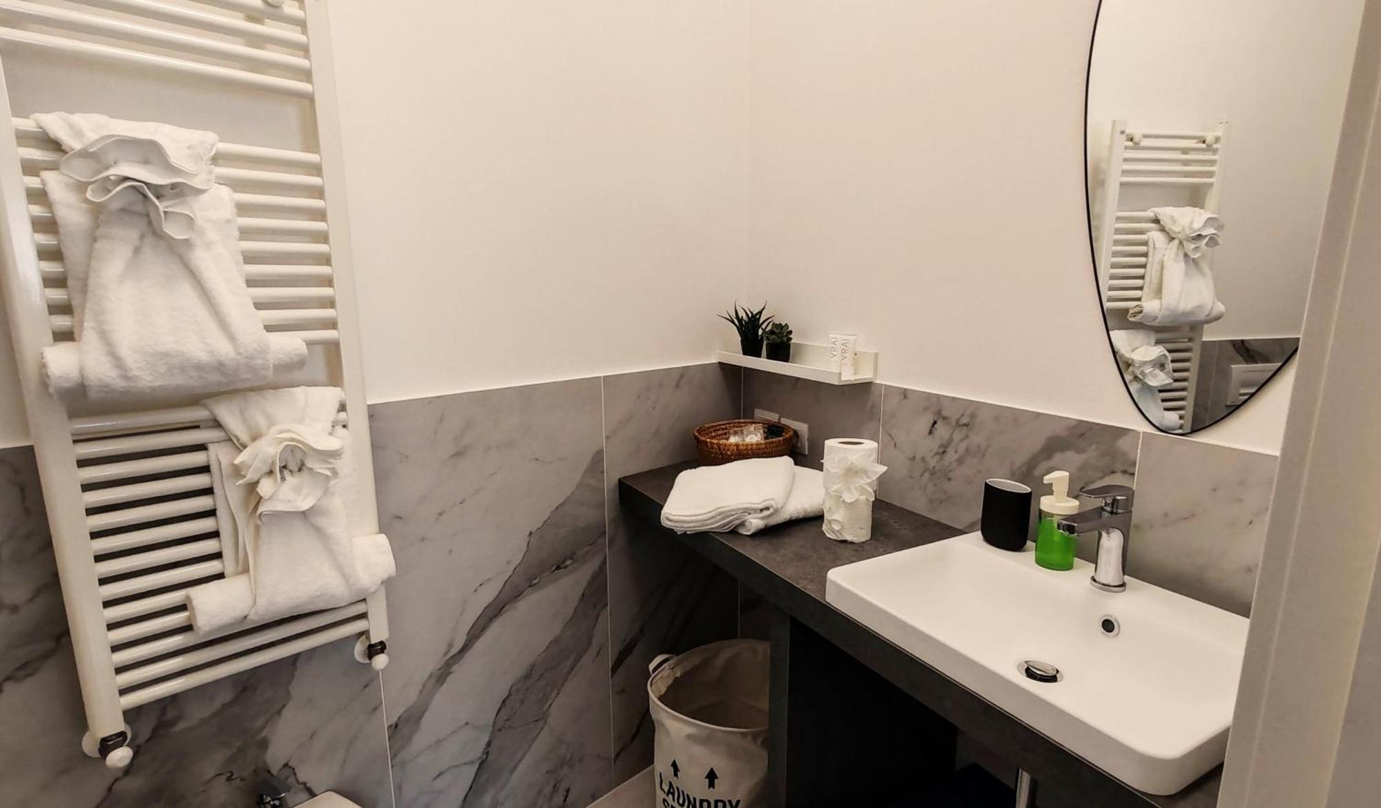 City Apartment - Il Ghiro Флоренція Екстер'єр фото